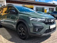 Gebraucht Dacia Jogger Extreme 101 PS (74 kW) 2023 Grün Van / Kleinbus