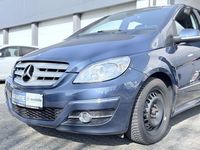 Gebraucht Mercedes B180 109 PS (80 kW) 2010 Blau Van / Kleinbus