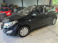 Gebraucht Hyundai i20 Edition 86 PS (63 kW) 2013 Schwarz Kleinwagen