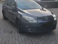 Używany Renault Mégane Dynamique 131 KM (96 kW) 2009 Czarny Sedan/Limuzyna