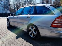 Gebraucht Mercedes 320 218 PS (160 kW) 2003 Silber Kombi