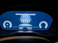 Gebraucht Audi Q5 Advanced Plus 163 PS (119 kW) 2024 Grün SUV