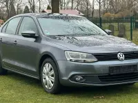 Brugt VW Jetta 105 HK (77 kW) 2011 Grå Sedan