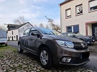 Gebraucht Dacia Sandero Lauréate 73 PS (53 kW) 2018 Braun Limousine