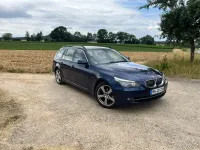 Gebraucht BMW 525 197 PS (144 kW) 2007 Blau Kombi