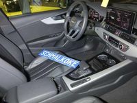 Gebraucht Audi A4 Advanced 204 PS (150 kW) 2023 Mythos black (metallic) Kombi