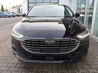 Neu Ford Focus Titanium 155 PS (114 kW) 2025 Agate black metallic Limousine