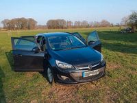 Gebraucht Opel Astra Selection 131 PS (96 kW) 2014 Schwarz Kombi