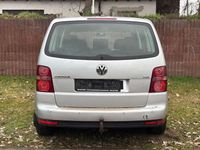Gebraucht VW Touran 105 PS (77 kW) 2008 Silber Van / Kleinbus