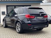 gebraucht BMW X5 xDrive30d M-Paket°Pano°AHK°Kam°H&K°7Sitzer
