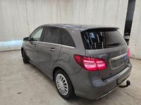 Gebraucht Mercedes B200 136 PS (100 kW) 2017 Grau Van / Kleinbus
