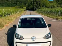 Gebraucht VW up! 60 PS (44 kW) 2013 Weiß Kleinwagen