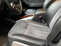 Gebraucht Mercedes R320 224 PS (164 kW) 2009 Silber Van / Kleinbus