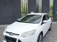 Używany Ford Focus SYNC Edition 101 KM (74 kW) 2014 Biały Sedan/Limuzyna
