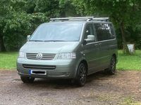 Gebraucht VW Multivan Highline 174 PS (127 kW) 2007 Grün Van