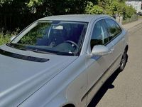 Gebraucht Mercedes E200 Classic 184 PS (135 kW) 2008 Limousine