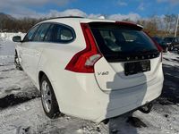 Gebraucht Volvo V60 163 PS (119 kW) 2017 Weiß Kombi