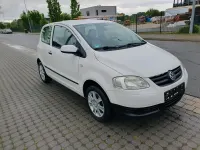 Używany VW Fox 55 KM (40 kW) 2005 Biały Hatchback