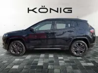Usado Jeep Compass 80th Anniversary 241 HP (177 kW) 2021 Preto SUV