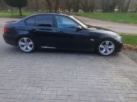 gebraucht BMW 320 i -