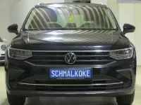 Gebraucht VW Tiguan Move 150 PS (110 kW) 2023 Schwarz SUV