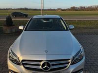 Gebraucht Mercedes C180 156 PS (114 kW) 2014 Silber Limousine