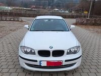 Gebraucht BMW 116 122 PS (89 kW) 2011 Weiß Kleinwagen