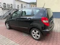 Gebraucht Mercedes A160 82 PS (60 kW) 2011 Schwarz Kleinwagen