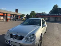 Gebraucht Mercedes C180 143 PS (105 kW) 2006 Grau Coupé