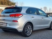 Gebraucht Hyundai i30 Passion Plus 140 PS (102 kW) 2018 Silber Limousine