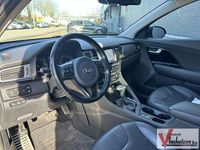 Gebraucht Kia Niro 141 PS (103 kW) 2019 Blau SUV