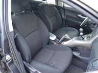 Gebraucht Toyota Auris Sol 124 PS (91 kW) 2007 Grau Kleinwagen