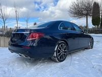 Gebraucht Mercedes E400 AMG line 333 PS (244 kW) 2017 Blau Limousine