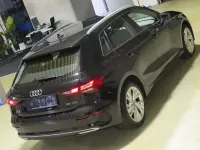 Gebraucht Audi A3 Advanced 150 PS (110 kW) 2023 Mythosschwarz (metallic) Limousine