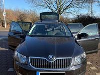 Gebraucht Skoda Octavia Ambition 150 PS (110 kW) 2016 Schwarz Kleinwagen