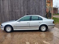 Gebraucht BMW 523 170 PS (125 kW) 1999 Silber Limousine