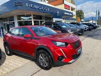Gebraucht Peugeot e-2008 Active 100 kW (136 PS) 2021 Elixier rot met. SUV