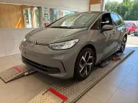Gebraucht VW ID.3 Pro 150 kW (204 PS) 2024 Mondsteingrau Kleinwagen