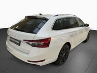 Gebraucht Skoda Superb Style 150 PS (110 kW) 2024 Weiß Kombi