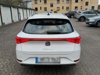 Gebraucht Seat Leon 150 PS (110 kW) 2022 Weiß Kombi