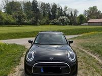 Second-hand Mini ONE Classic 102 CP (75 kW) 2021 Negru Hatchback