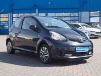 Gebraucht Toyota Aygo 68 PS (50 kW) 2012 Schwarz Kleinwagen