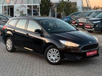Usado Ford Focus Ambiente 101 CV (74 kW) 2016 Negro Berlina