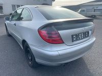 Gebraucht Mercedes CL180 129 PS (94 kW) 2001 Silber Coupé