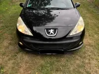 Gebraucht Peugeot 206 60 PS (44 kW) 2010 Schwarz Limousine