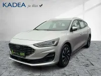Gebraucht Ford Focus Titanium 125 PS (91 kW) 2023 Polarsilber metallic Kombi