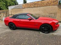 Gebraucht Ford Mustang GT 320 PS (235 kW) 2010 Rot Cabrio