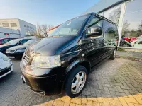 Gebraucht VW Transporter California 174 PS (127 kW) 2006 Schwarz (black magic perleffekt) Van