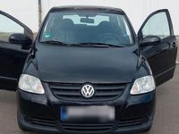 Second-hand VW Fox 75 CP (55 kW) 2006 Negru Hatchback