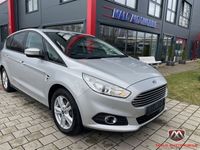 Gebraucht Ford S-MAX Business Edition 150 PS (110 kW) 2017 Silber Van / Kleinbus